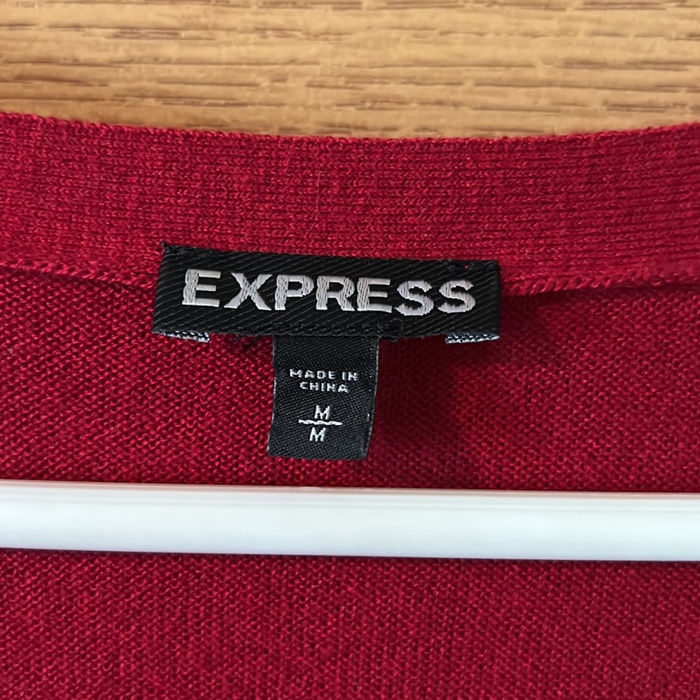 Express - Picture 4 of 4